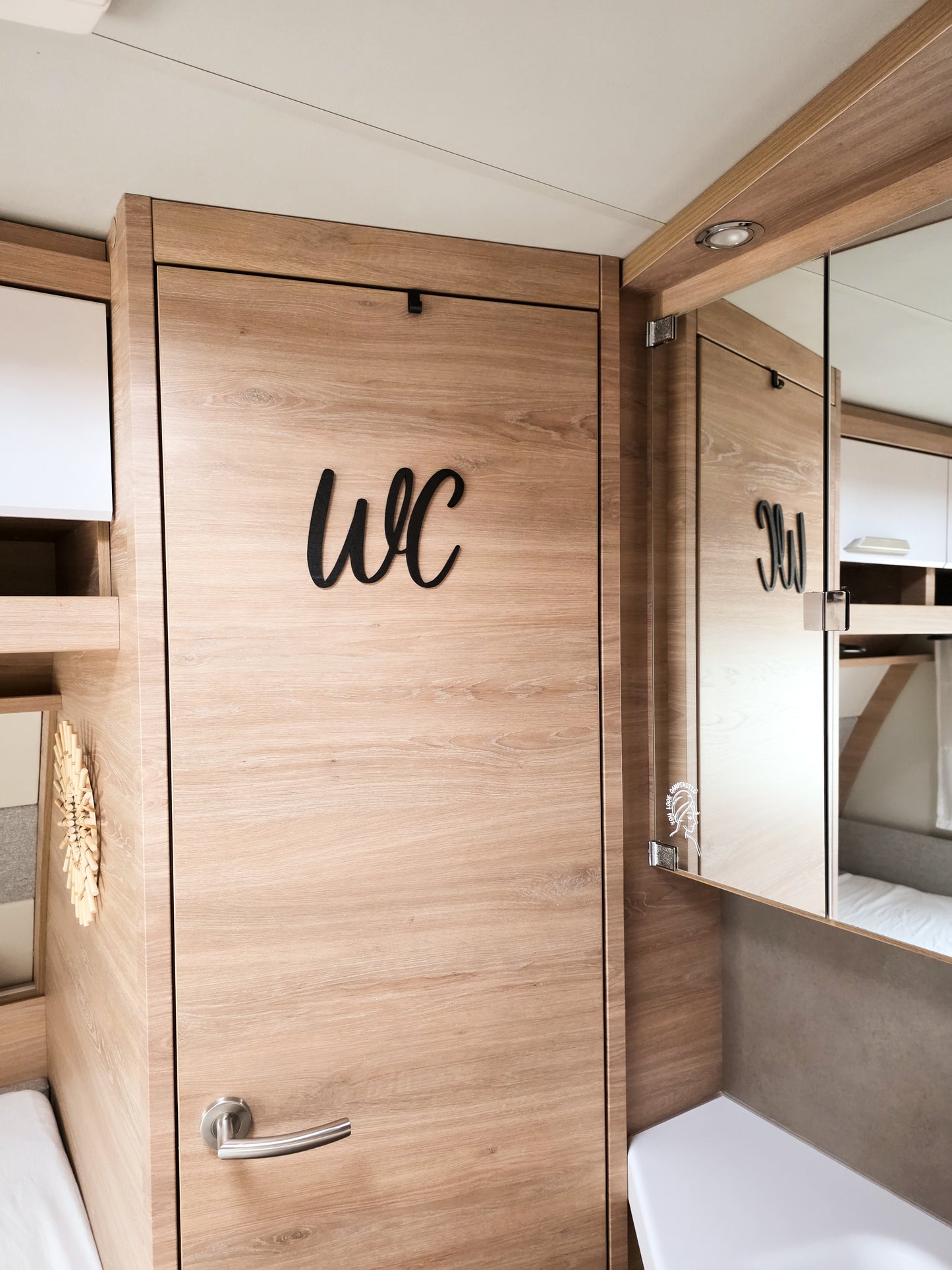 3D-Schriftzug / Holzschriftzug BAD und WC, Türschild