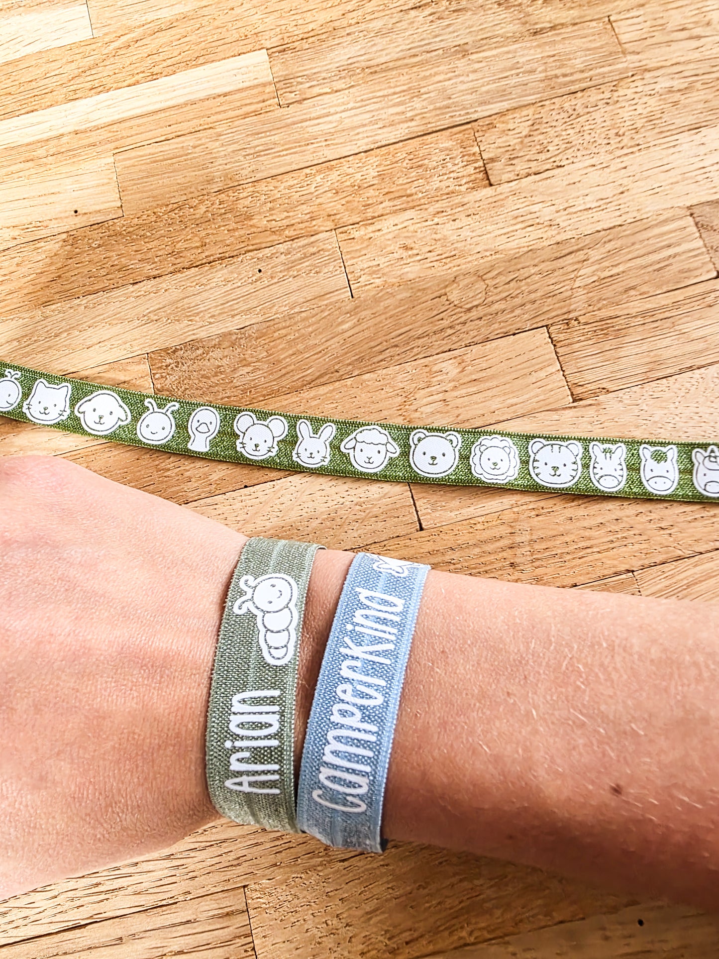 Notfall-Armband für Kinder – mit Telefonnummer & Namen
