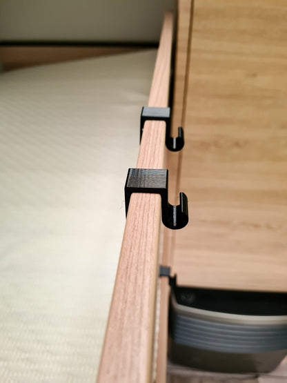 2x Haken für Stockbett