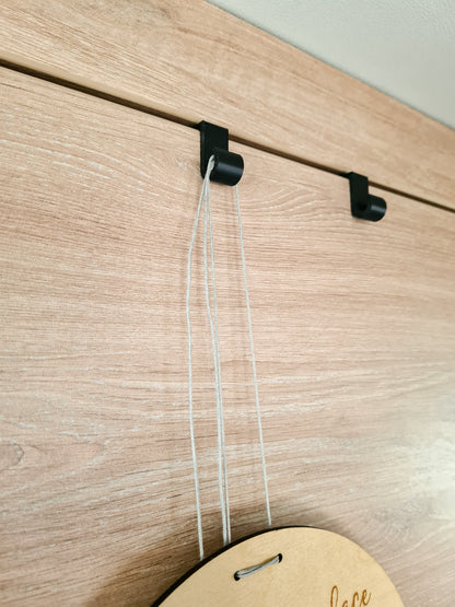 2x Haken für Wohnwagentüre 20mm