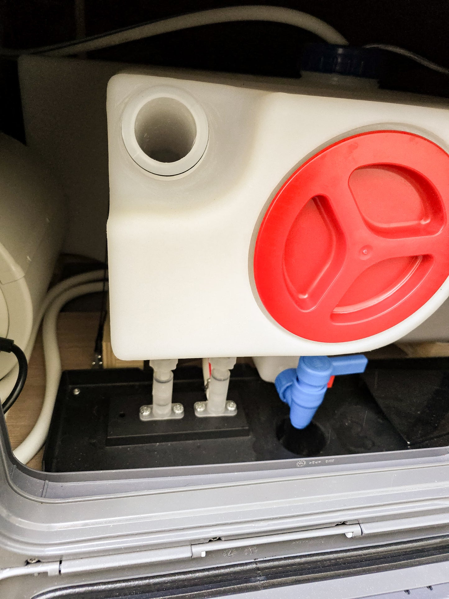 Belüftungsdeckel für Wassertank Wohnwagen